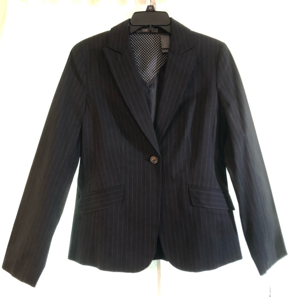 Classic Women's Pinstripe Blazer - Black